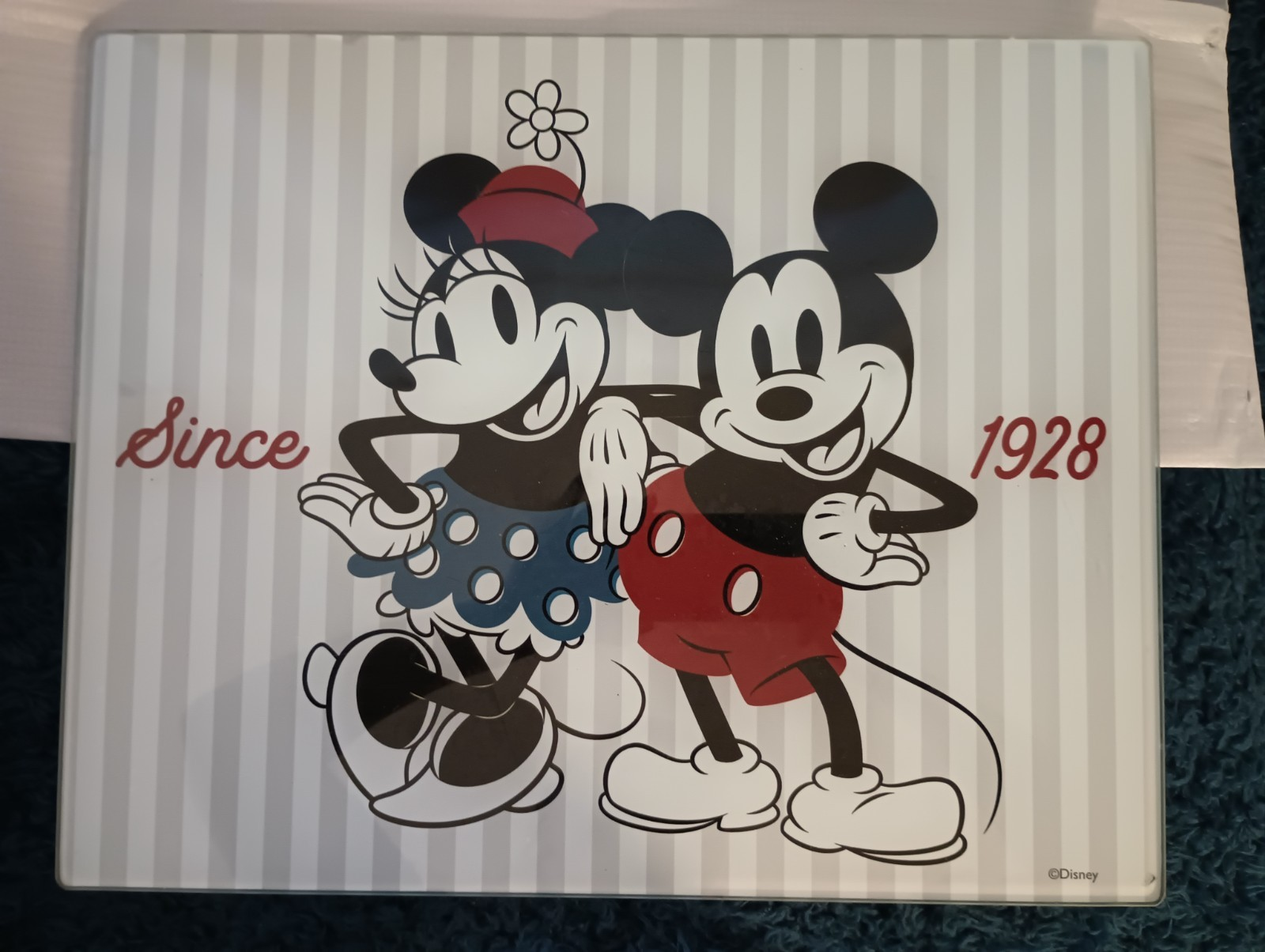 Mickey & Minnie Mouse Glass Cutting Board 15" X 12'