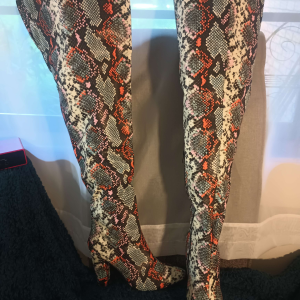 Dominique Nicole Size 8W Thigh High Boots