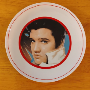 Elvis Presley Collector Plate 8" Betty Harper Art 2015 Official Licensed