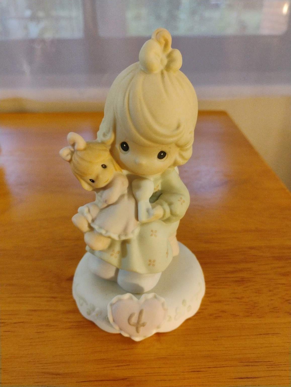 Precious Moments “Growing in Grace – Age 4” Figurine (1994 Enesco #136239)