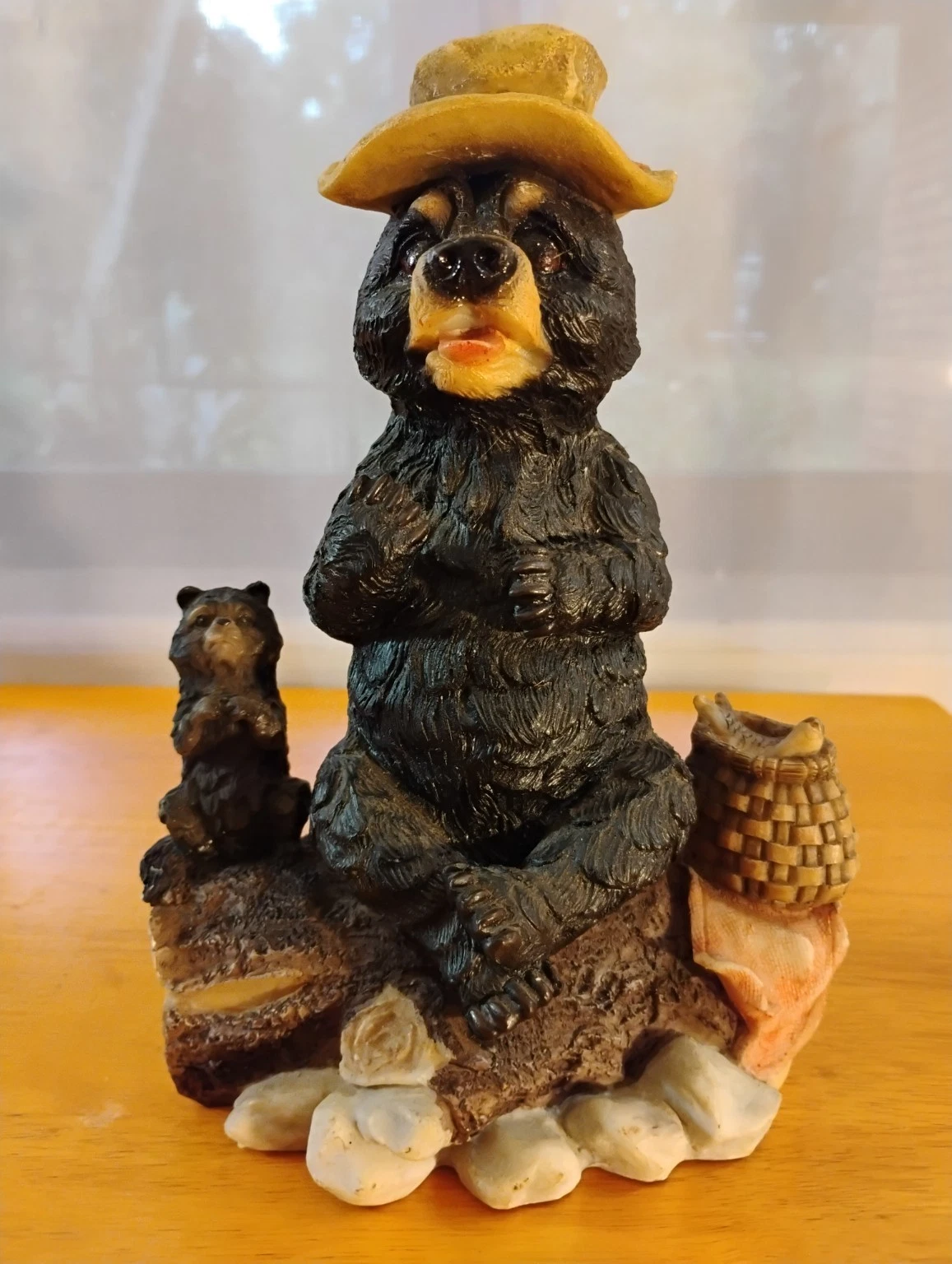 Vintage Black Bear Figurine with Hat & Cub – Resin Cabin Lodge Decor