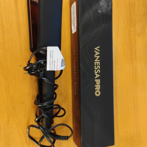 Vanessa Pro Hair Straightener With LCD Digital Display Model LM-115