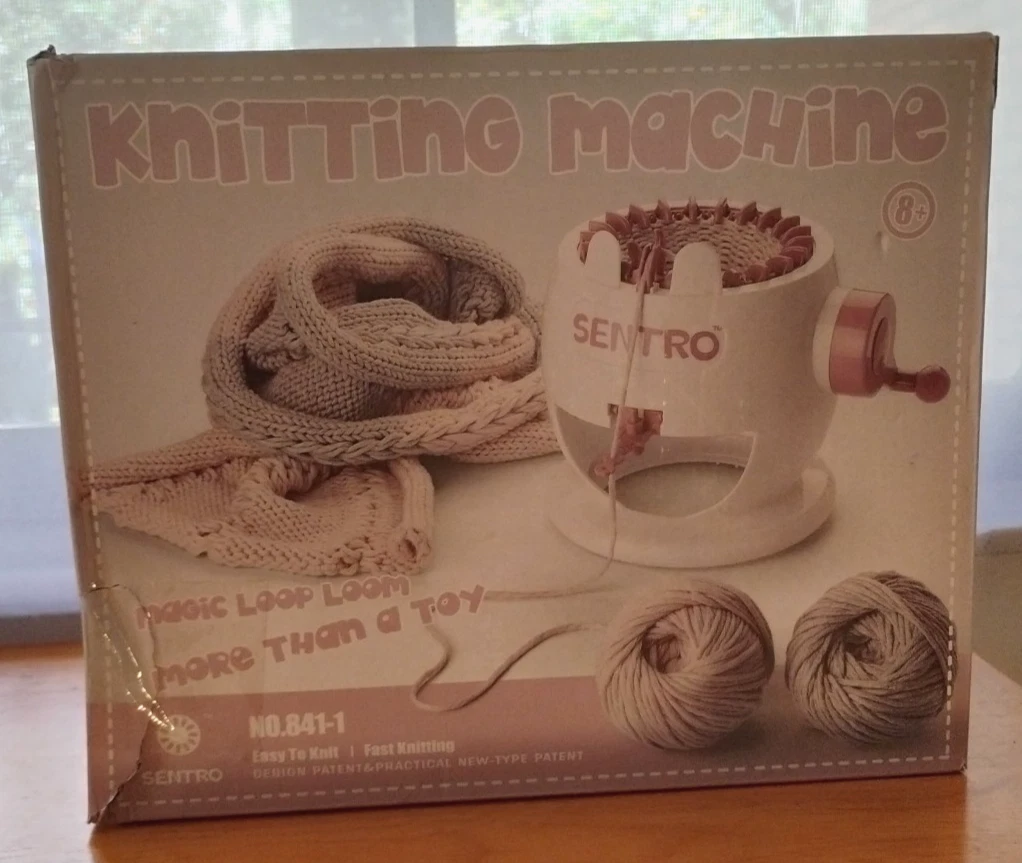 Sentro Pink Knitting Machine 841-1 Easy To Knit Fast Knitting Kids 8+