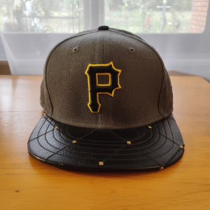 MLB - Pittsburgh Pirates 9FIFTY Adjustable Snap-Back New Era Cap - Black