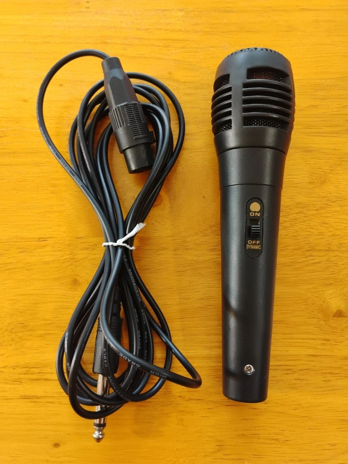 Handheld Wired Microphone Clear Voice Dynamic Mic w/ Cable